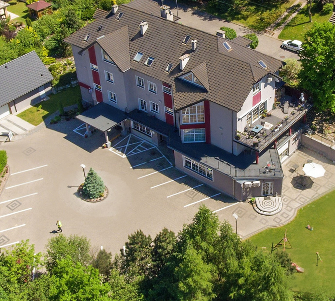 Zdjęcie na okładce dla Willa Kłodzko-Zacisze